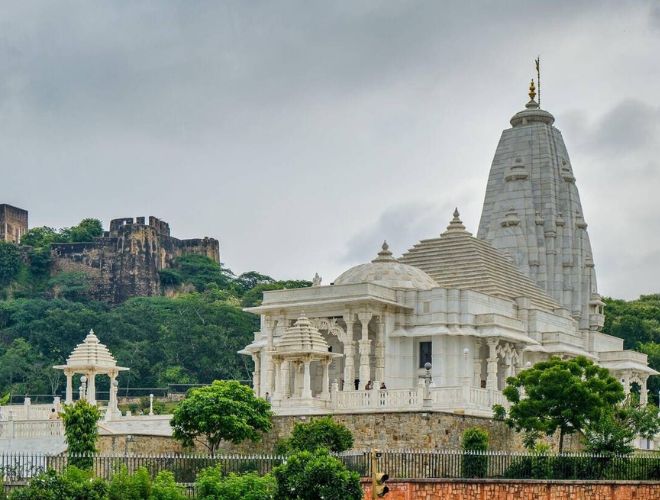 Swift Dzire Car Rental Jaipur
