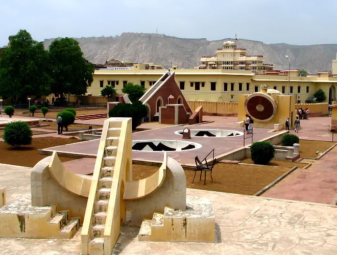 Swift Dzire Car Rental Jaipur
